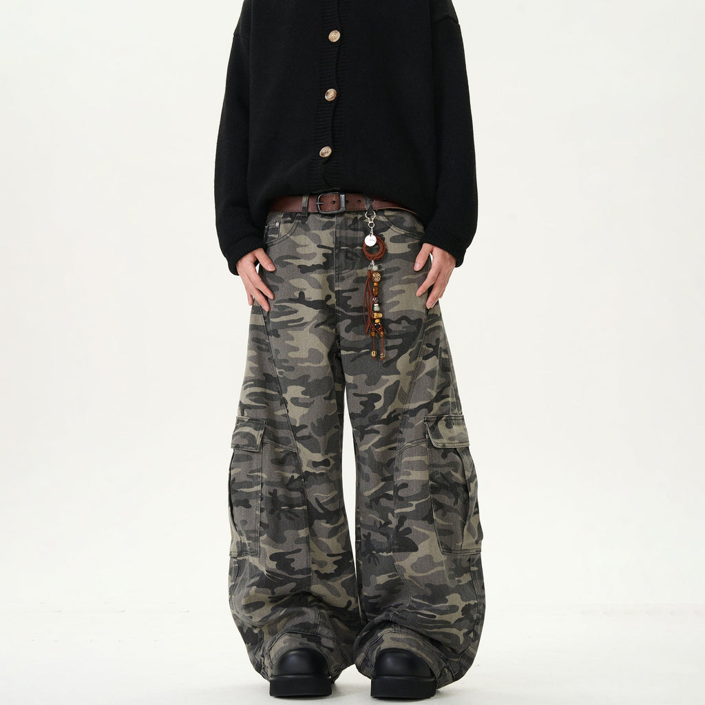 MBW – Pantalon Denim Camouflage Oversize